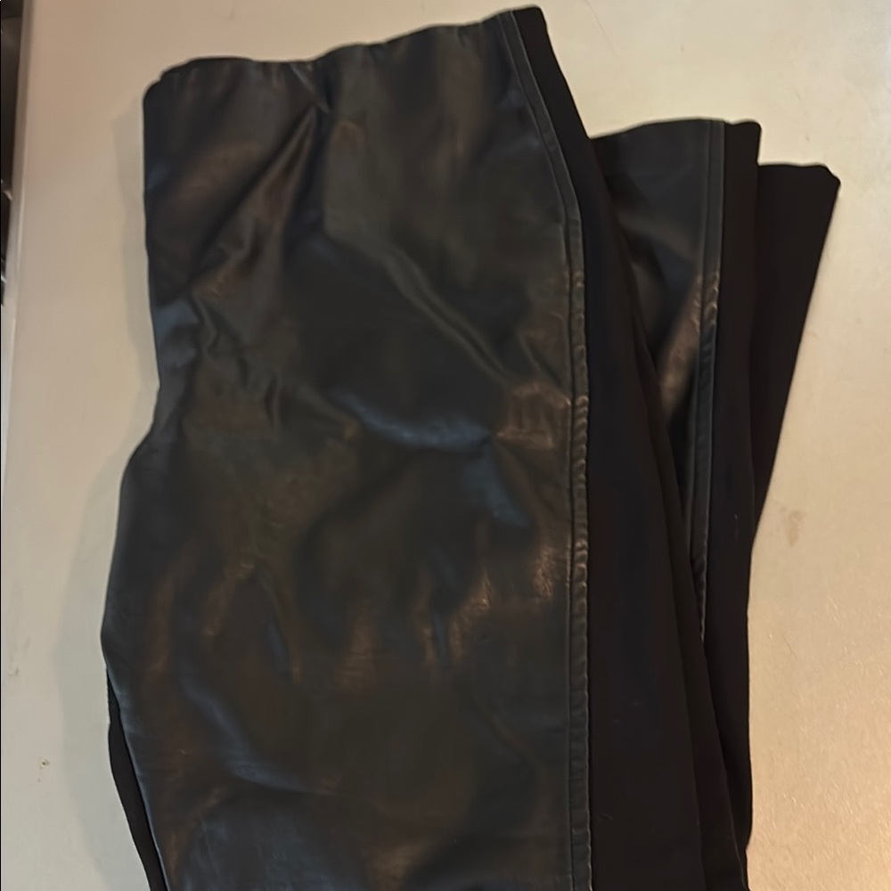 Ralph Lauren Classic Black leather pants 
Stretch Pants zipper leg